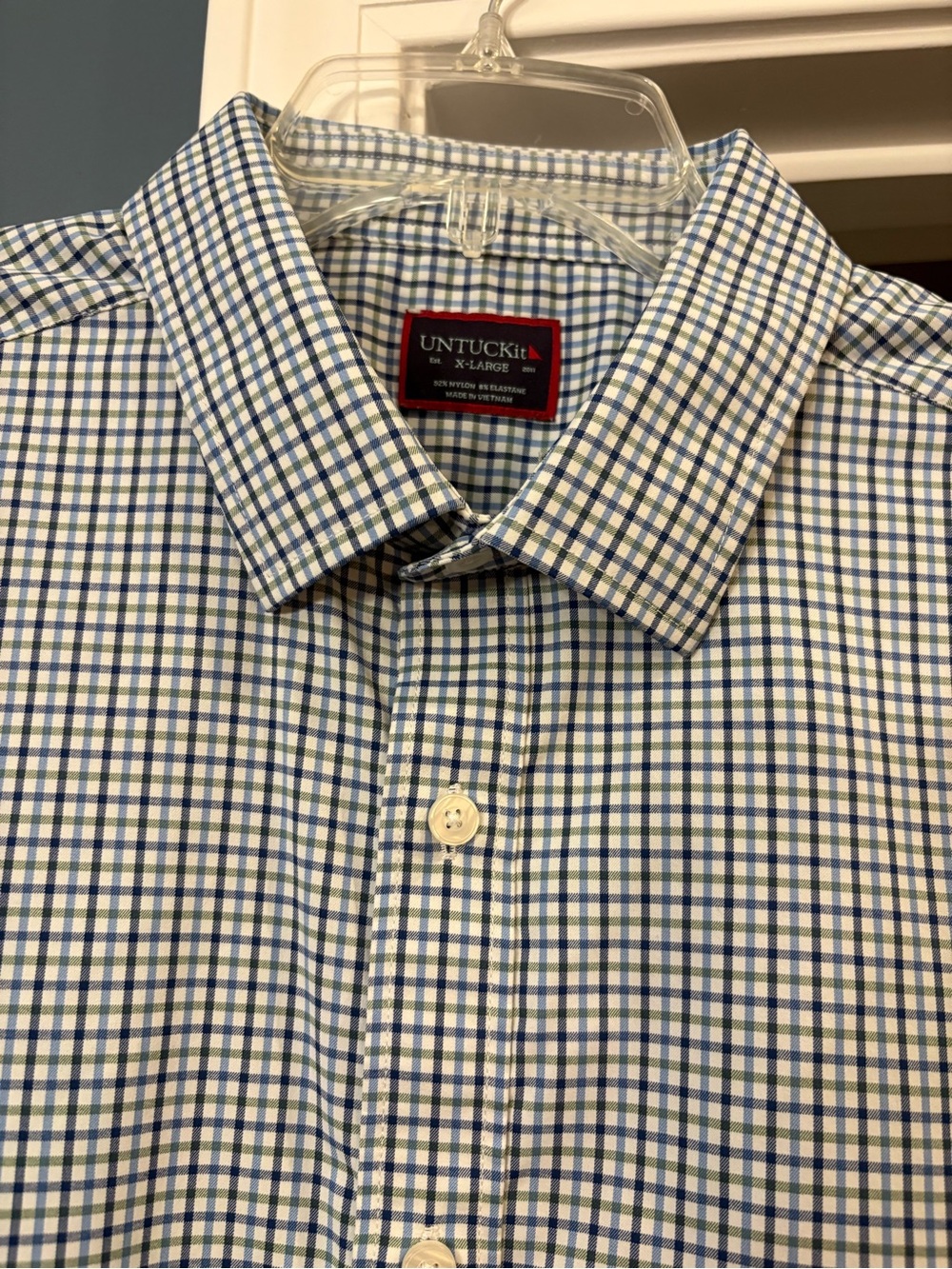 UNTUCKit Blue and Green Windowpane Button-Down Shirt